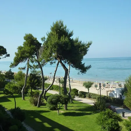 Caterina Vista Mare - 피네토