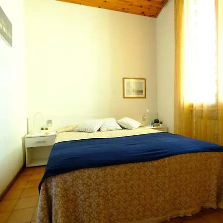 Caterina Vista Mare -